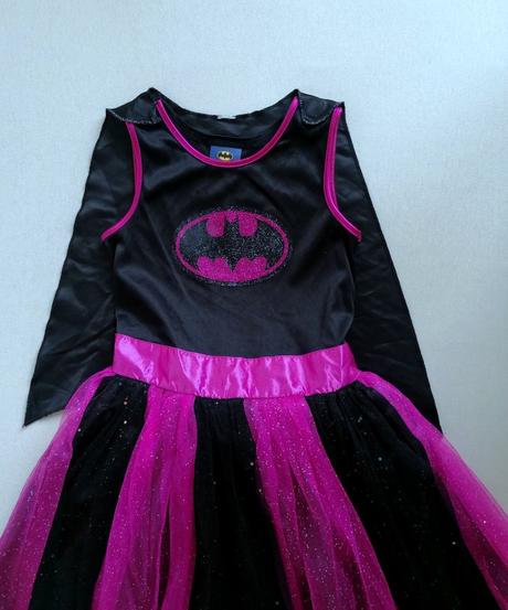 Batgirl exkluzívny komplet kostým veľ.122-128, 