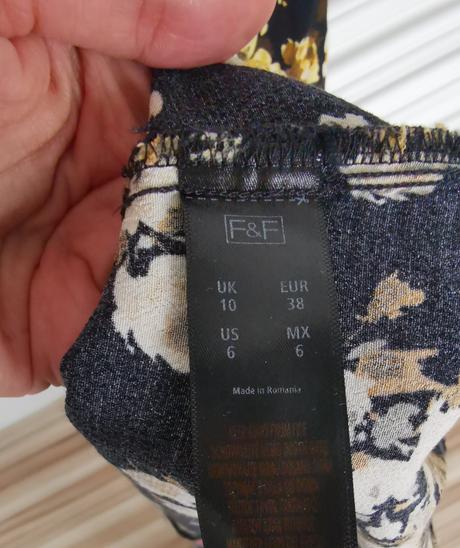 Kvetované šaty s límčekom, f&f,m