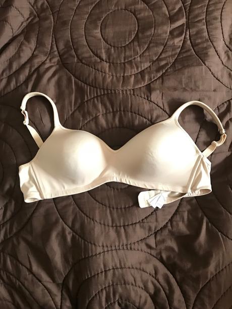 Bezšvová podprsenka, 90b