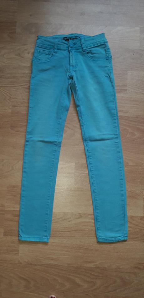 Tyrkysové slim džínsy, dromedar,134