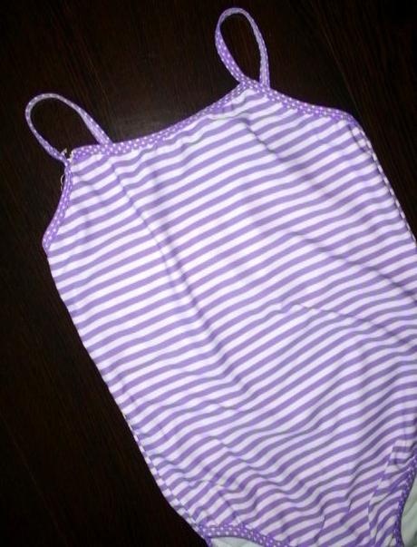 Jednoduché fialové plavky pre 10-11 roč. slečnu, tu,146