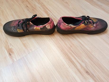 Dievčenské tenisky - veľ.35 zn.vans, vans,35