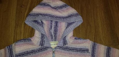 Fialovo ružový sveter, next,98