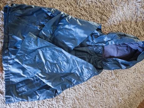 Pogumovana bunda, 92