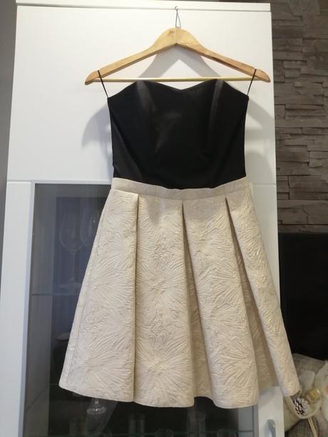 Spoločenské šaty, 36