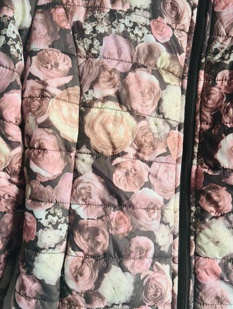 Bunda jesena romanticka boho ruze s ruzami kvetova, m