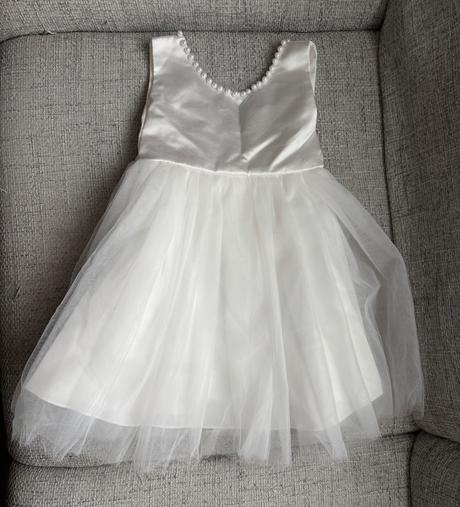 Šaty pre druzicku 104, 104