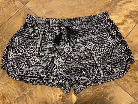 Kraťasy, atmosphere,l