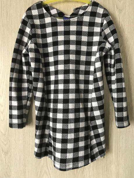 Teple šaty, lupilu,116