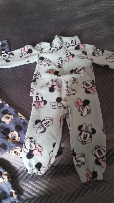 Krásné flisové súpravy, sinsay,86