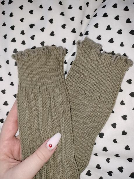 Svetrové ponožkové návleky, kik