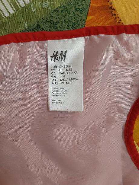 Vianocne podbradniky h&m, 