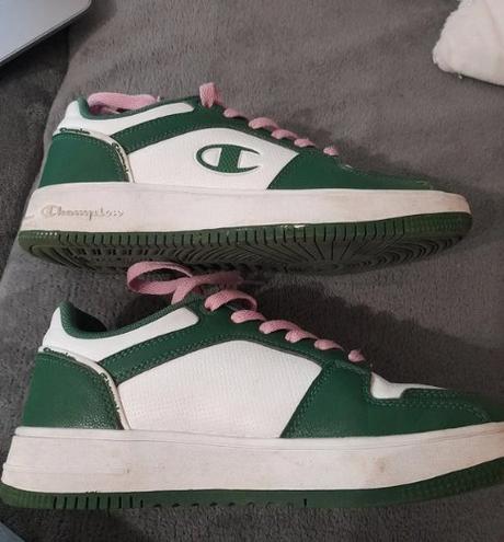 Tenisky, champion,36