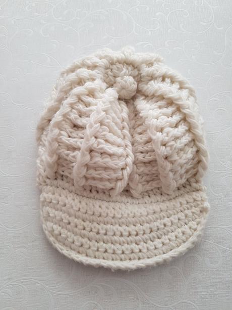 Tepla pletena čiapka so šiltom z- rozne,