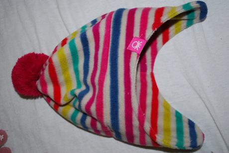 Dievcenska capica, benetton,104