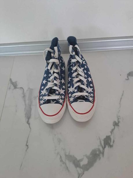 Converse, converse,38