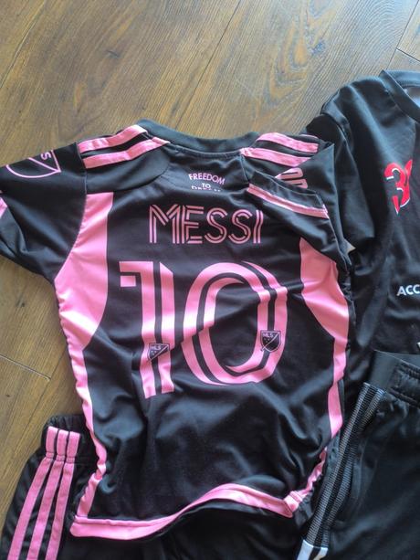 Balík šport.oblečenie, 104–116