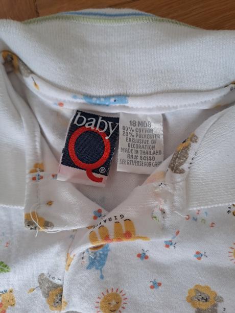 Kraťasy a tričko (18m), 86