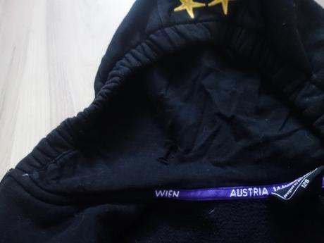 Teplejšia mikina, 128