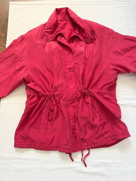 Hodvábna bunda parka vintage, malinovo červená,,
