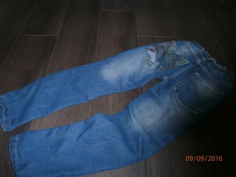 Rifle s maskáčovým vreckom, dopodopo,110