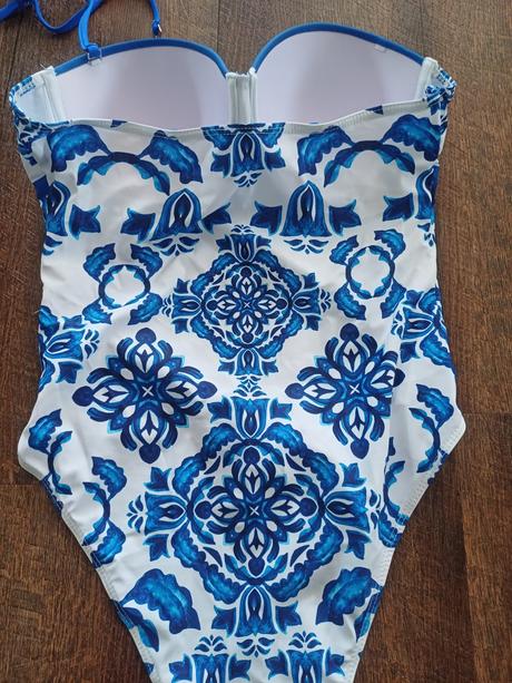 Jednodielne plavky, l