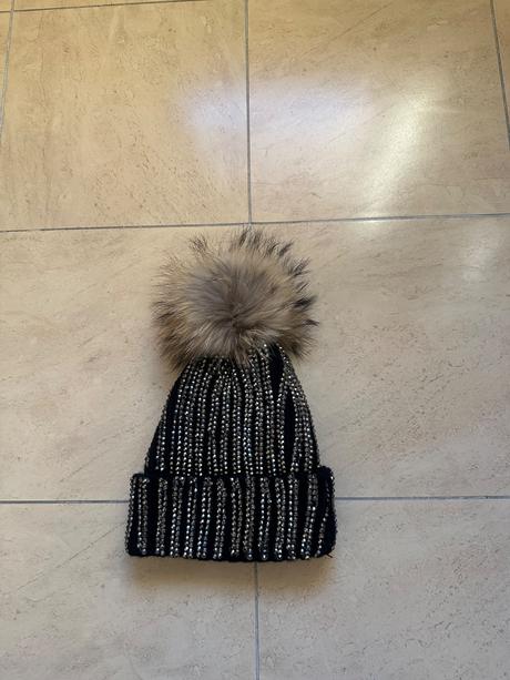 Brmbolec prava kozusina, 