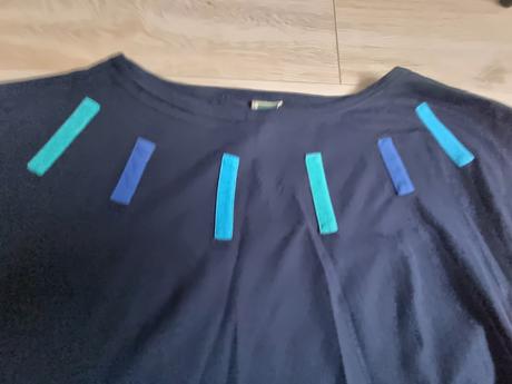 Tmavomodré tričko, m