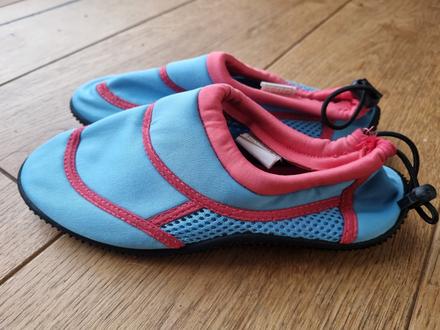 Topanky do vody 33, 33