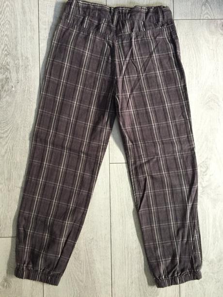 Dievcenske nohavice 6-7 rokov, authority,122