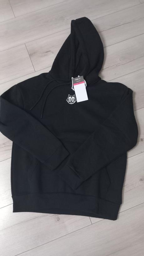 Čierna mikina, sinsay,s