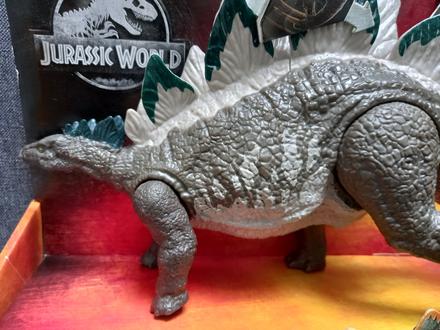 Stegosaurus dino rivals jurský svet dinosaury,