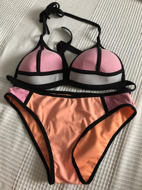 Oranžové plavky, s