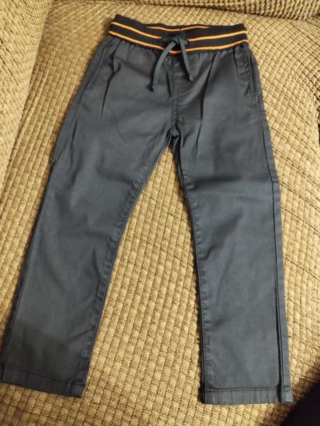 Chlapčenské nohavice zn. mayoral v. 104., mayoral,104