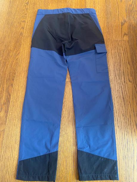 Turistické nohavice, 146