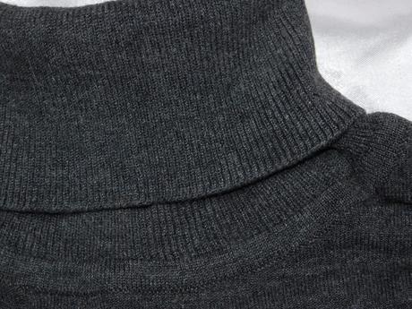 Velmi pekny trendy pulover, 36