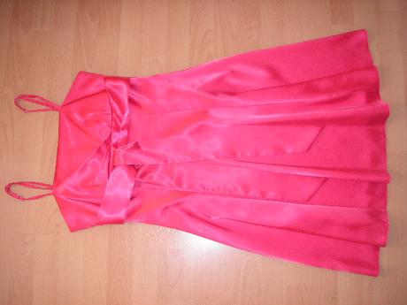 Spoločenské šaty, 40