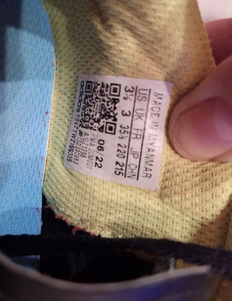 Futbalove halovky, adidas,35