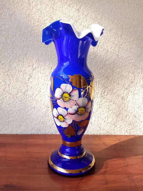 Stará kobaltová československá váza,