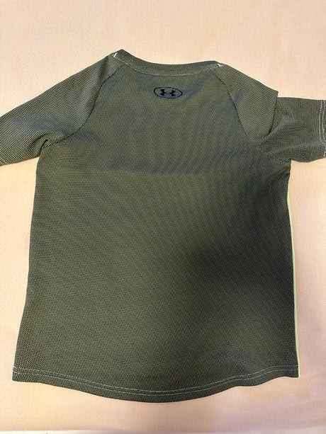 Detske tricko, under armour,104