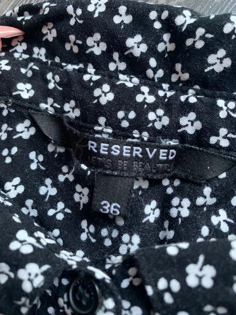 Kvietkovaná čierno-biela košeľa reserved, reserved,s