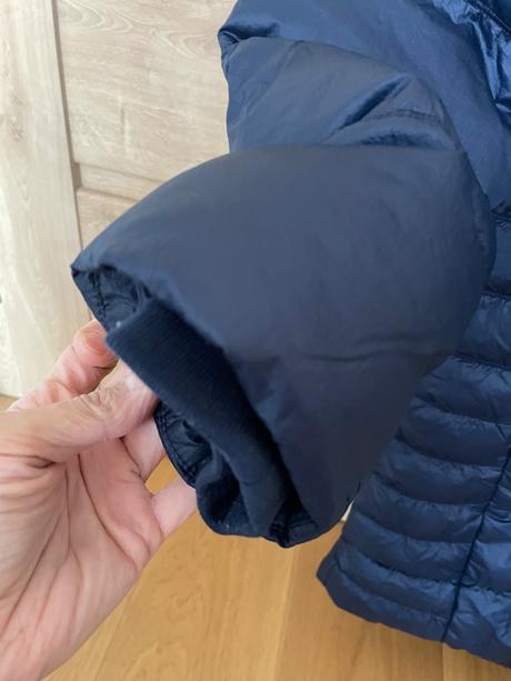 Dievcenska bunda, 158