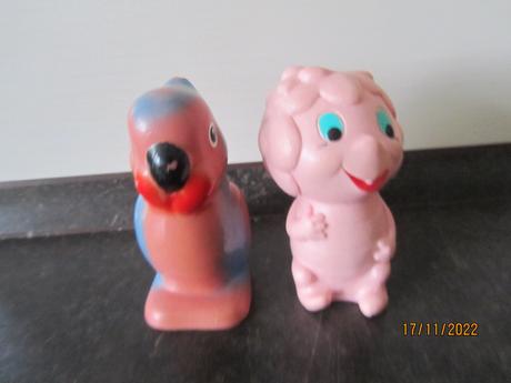 Retro piskacie hracky, 