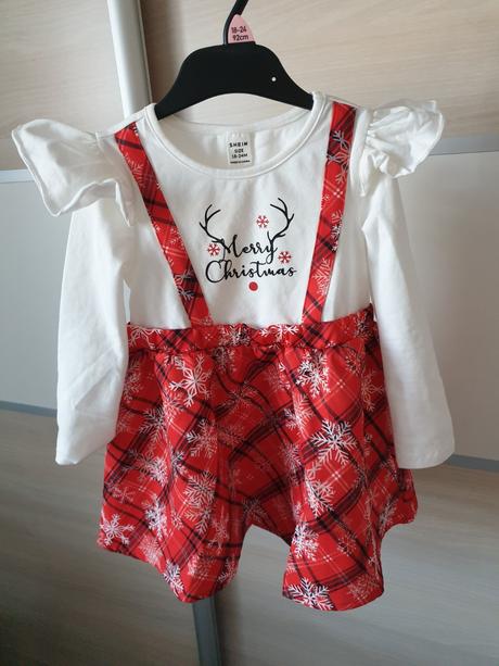 Vianočné šaty, 92