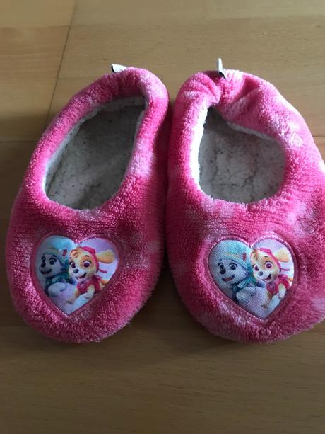 Paw patrol papucky 15cm, 24