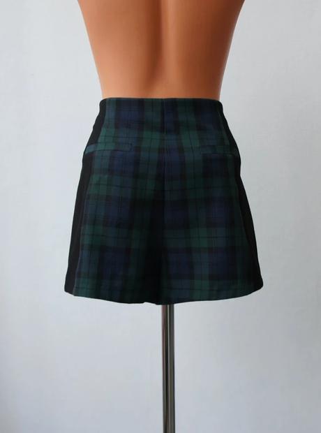 Športovo-elegantné sukňošortky, river island,42