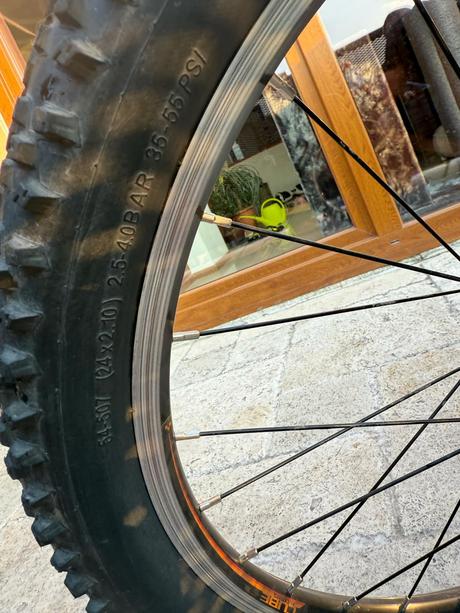 Bicykel cube, dema,24