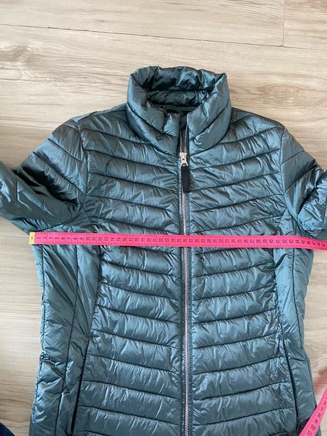 Vetrovka 36, esmara,s