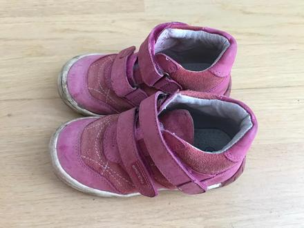Prechodné dievčenské topánky protetika veľ.25, protetika,25