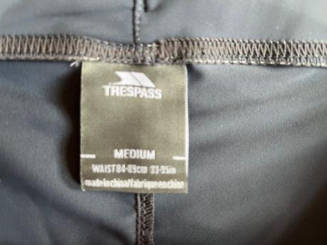 Pár krát oblečené panske plavky trespass, vel.m, m